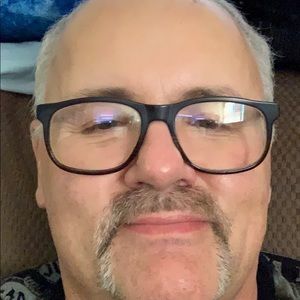 Meet your Posher, Wayne